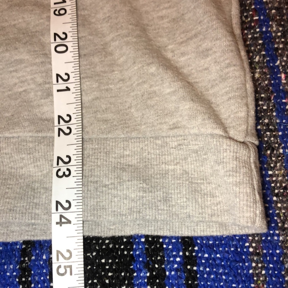 Chicago Bulls Harwood Classics Sweatshirt - Picture 10 of 10